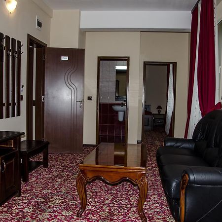 Rubis Hotel Rudozem Ruang foto